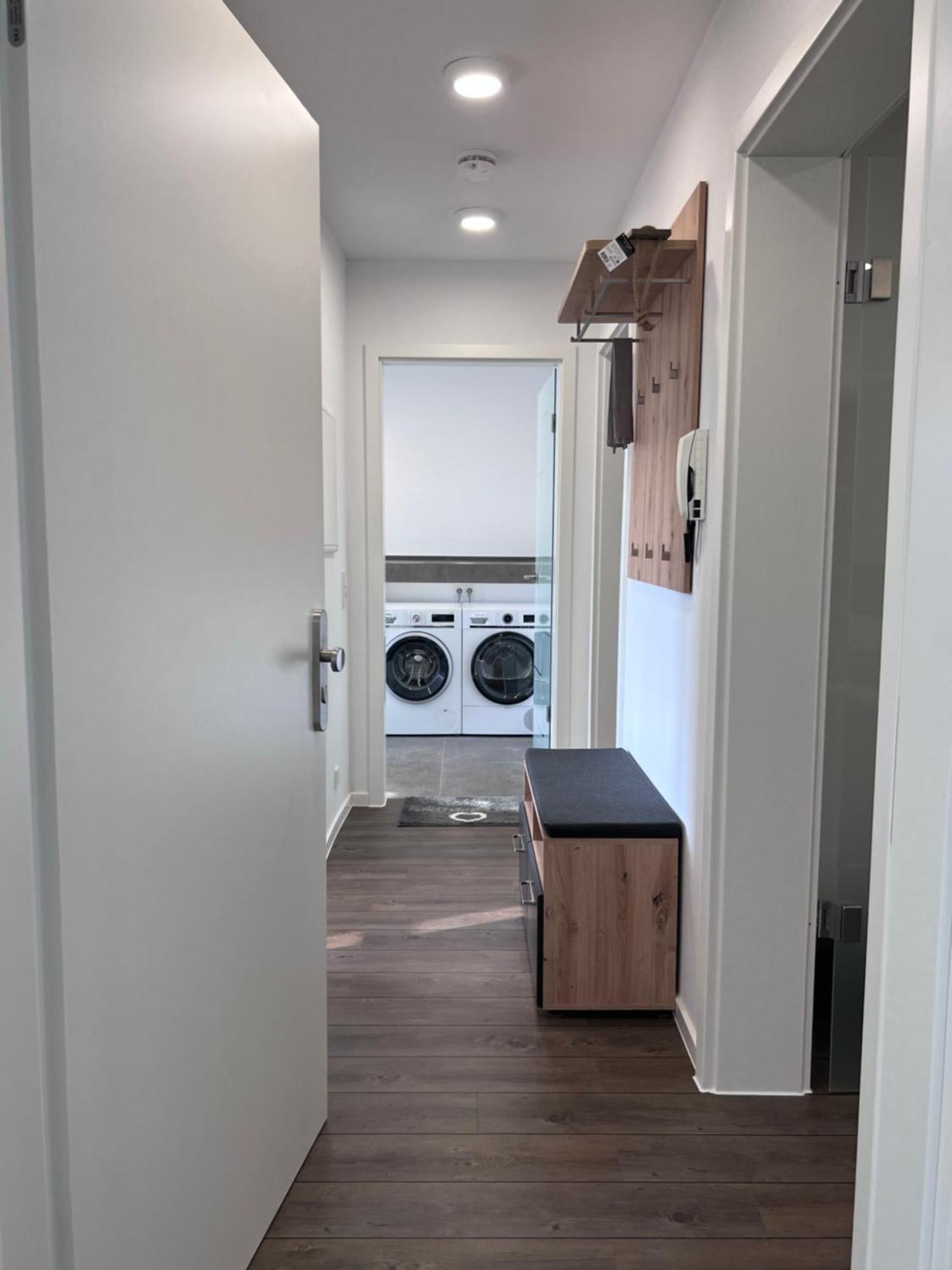 Zentrale Ferienwohnung ไอเซนัค ภายนอก รูปภาพ